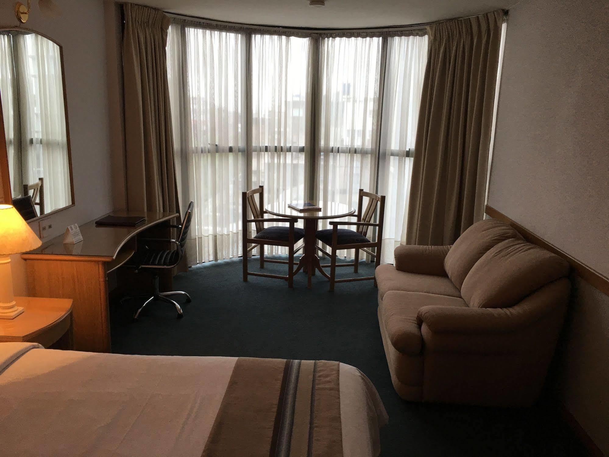 Crystal Palace Hotel Montevideo Buitenkant foto