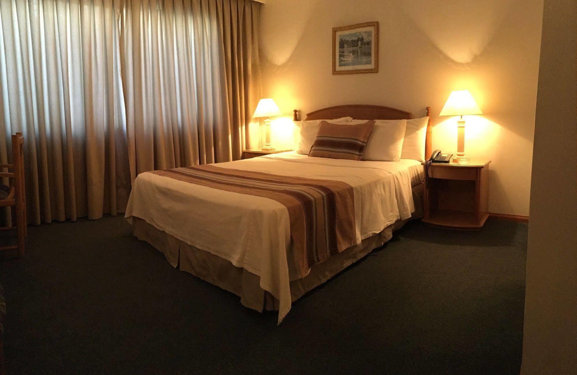 Crystal Palace Hotel Montevideo Buitenkant foto