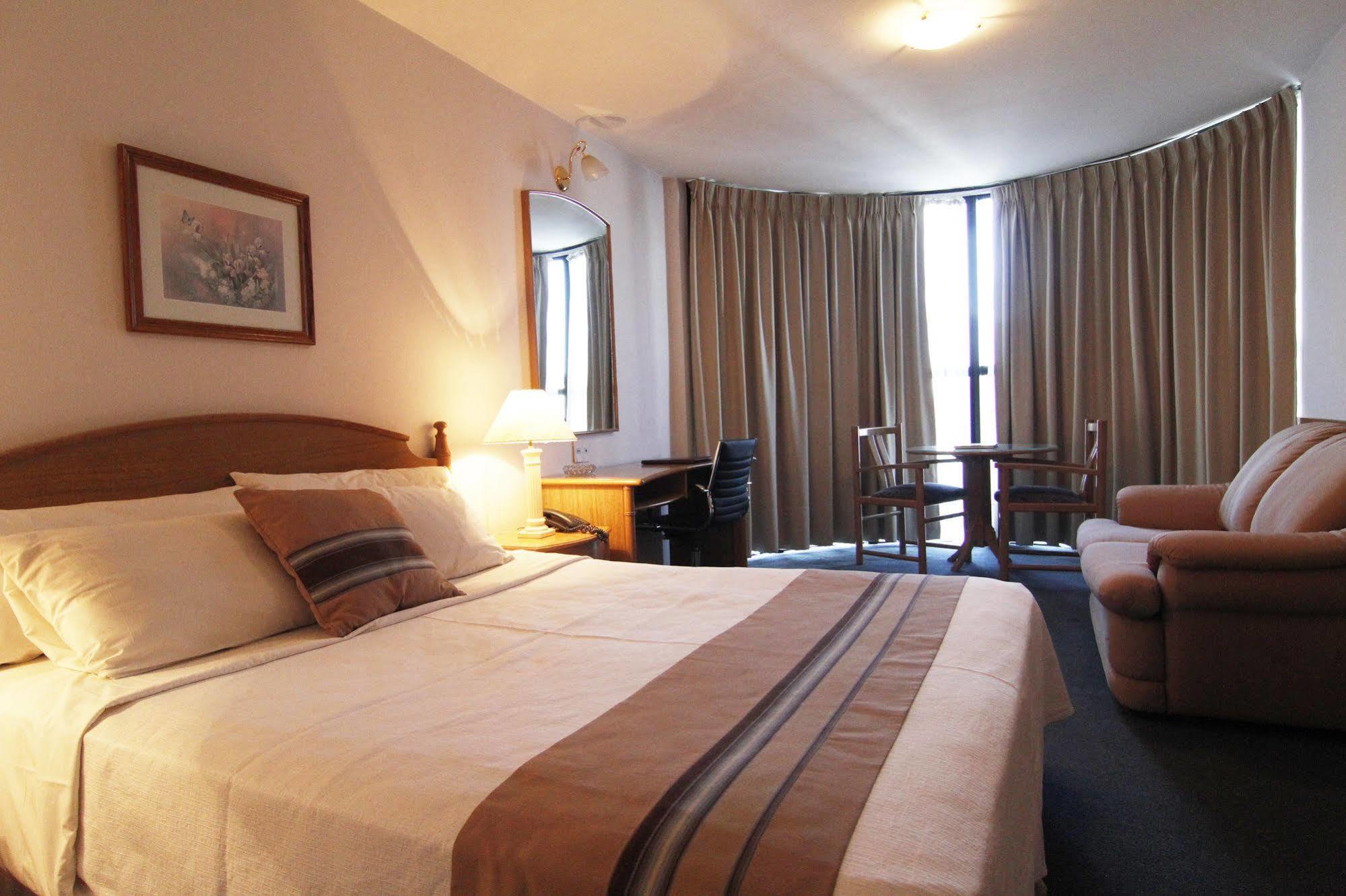 Crystal Palace Hotel Montevideo Buitenkant foto